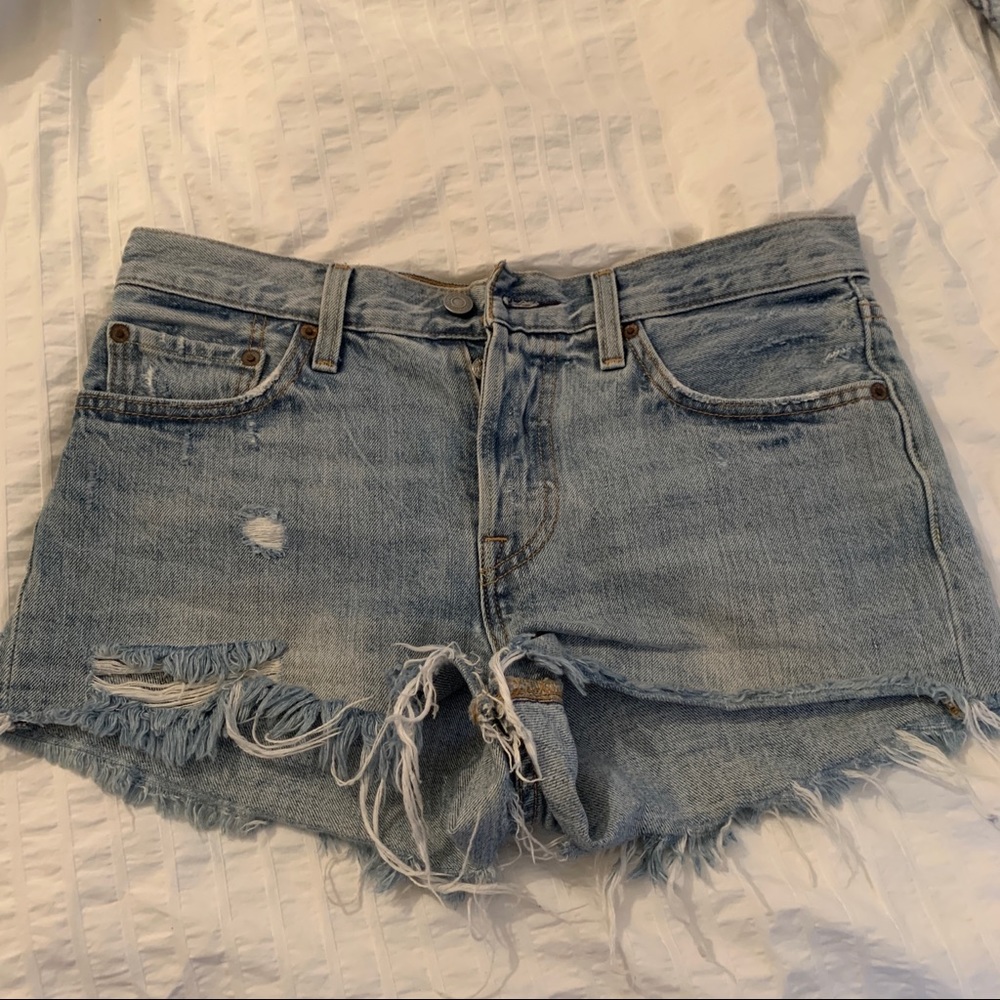 Levi’s 501 distressed Jean shorts